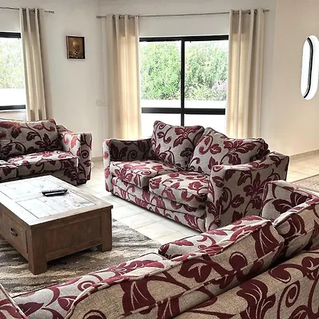 别墅 Tara Christina *