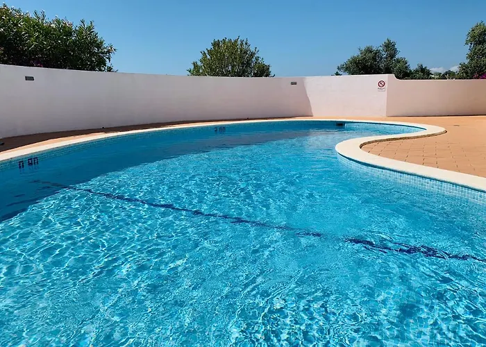 别墅 Tara Christina *