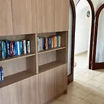 Tara Christina וילה קארבואירו