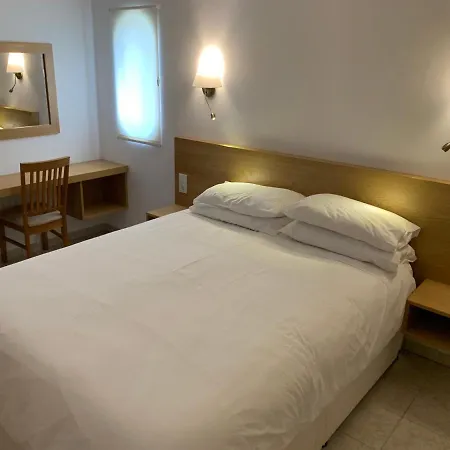 Tara Christina Villa Carvoeiro (Lagoa)